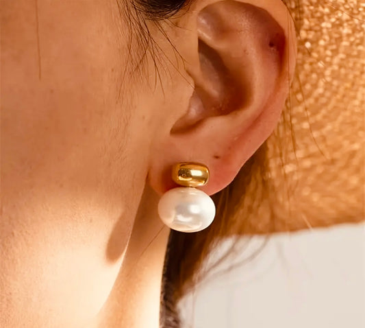 Paire de boucles d'oreilles élégantes vintage